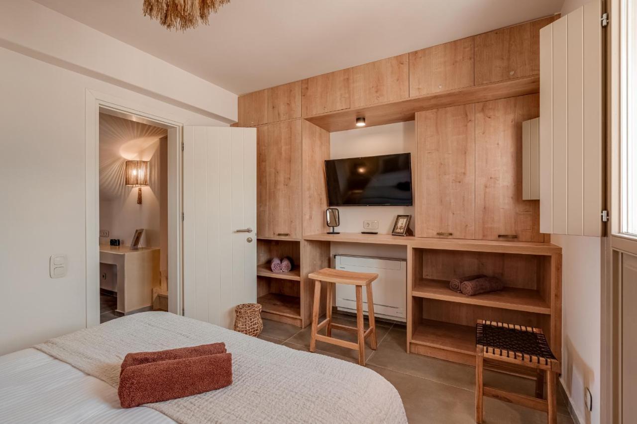 Living Moments Villa Fira  Ngoại thất bức ảnh