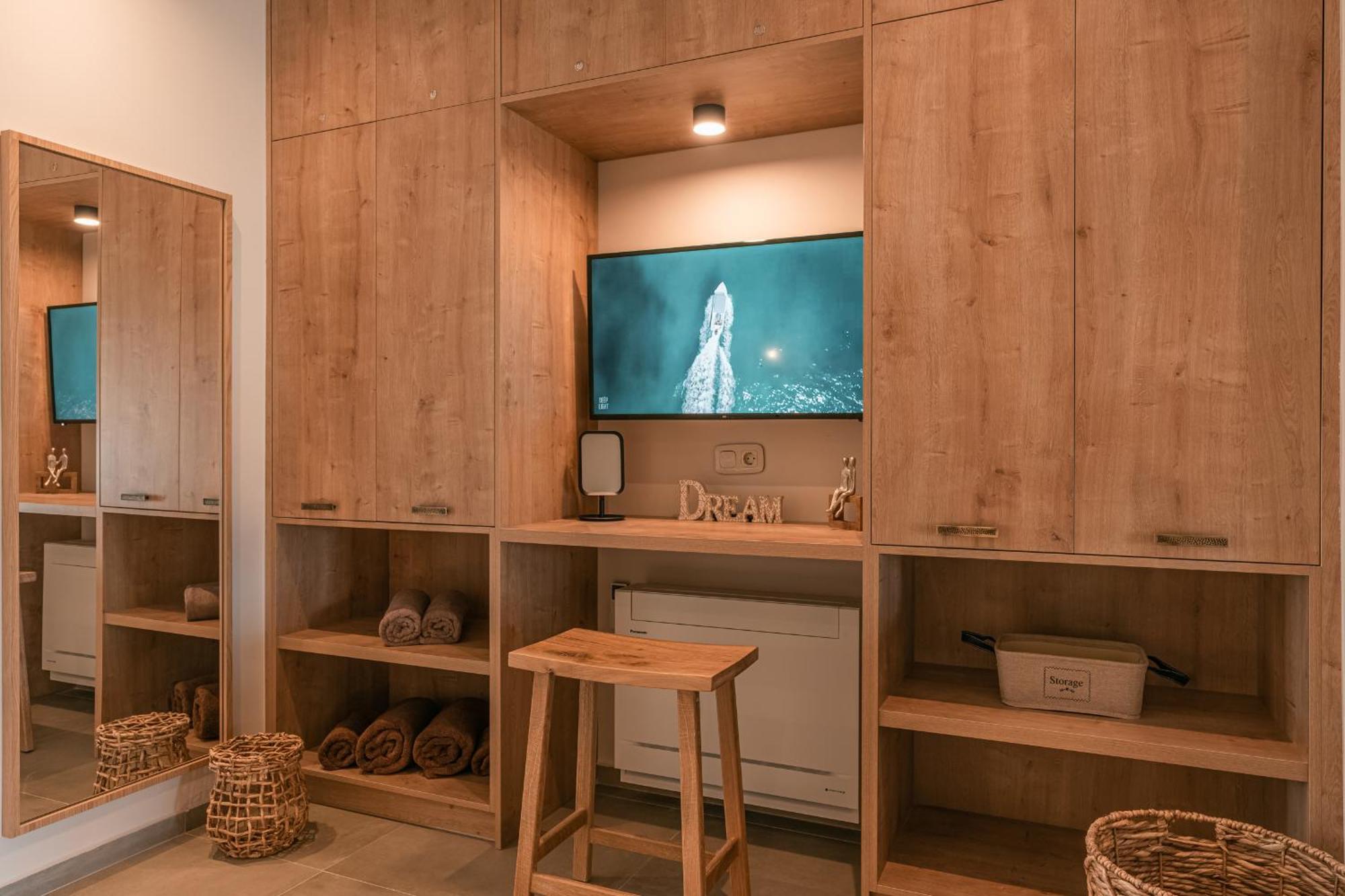 Living Moments Villa Fira  Ngoại thất bức ảnh